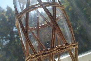 Кількість: Ваза скляна плетена - Опис