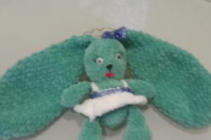 Игрушки вязаные крючком зайка - Описание