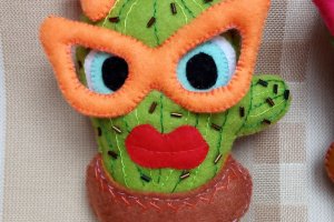 Подвеска-игольница из фетра ′Кактус′ - Описание