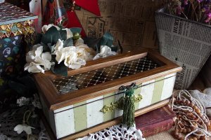 Велика скринька для прикрас - Опис