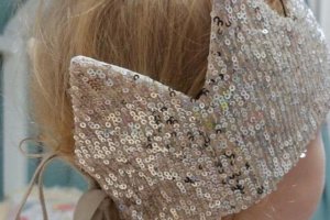 Работа Аксессуар для девочки: корона