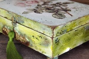 Велика скринька для прикрас та рукоділля - Опис