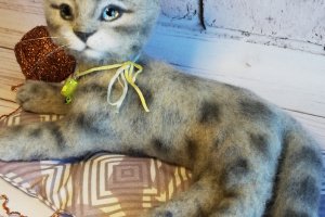 Котенок валяный  - Описание