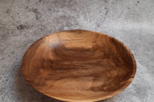 Тарілка з волоського горіха для подачі страв - Опис