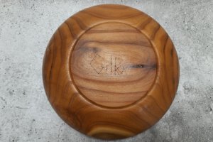 Саладник з маслини - Опис