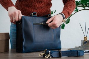 Кожаный мужской портфель, Деловая мужская сумка  - Описание