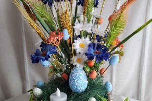 Великодня композиція з колосками пшениці
