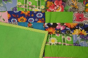 Ковдра з клаптиків дитяча. Розмір 110х140 см. - Опис