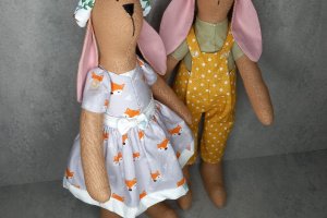 Интерьерные текстильные куклы кролики tilda, пара кроликов - Описание