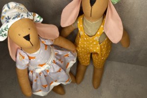 Интерьерные текстильные куклы кролики tilda, пара кроликов - Описание
