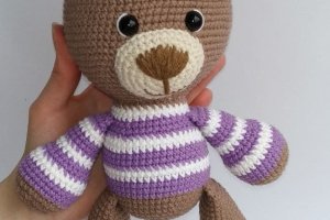 Вязаная игрушка мишка - Описание