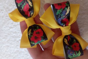 Бантики на резиночках в українському стилі - Опис
