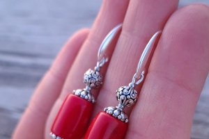 Браслет и серьги из натуральных красных кораллов - Описание
