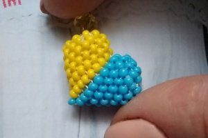 Робота  Брелок жовтоблакитний українське серце