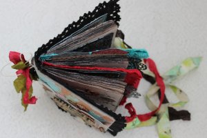 Блокнот ручної роботи Аліса в країні чудес - Опис