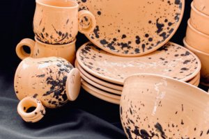 Глазированный сервиз - Описание