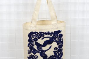 Шопер з саржі та вишивкою  911 - Опис