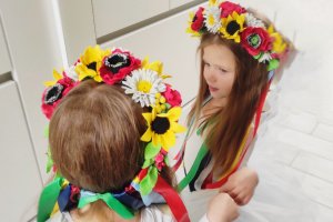 Вінок український мак соняшник ромашка  - Опис