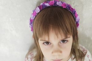 Обруч мілкоцвіт - Опис