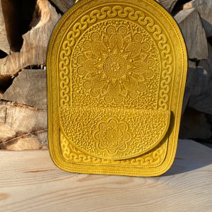 Робота РЮКЗАК З НАТУРАЛЬНОЇ ШКІРИ "ТАЛІСМАН" Жовтий