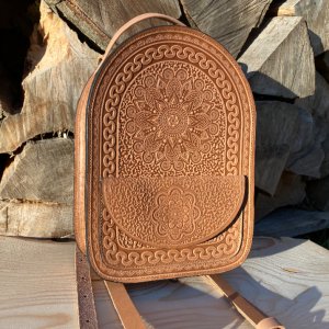 Робота РЮКЗАК З НАТУРАЛЬНОЇ ШКІРИ "ТАЛІСМАН" Беж