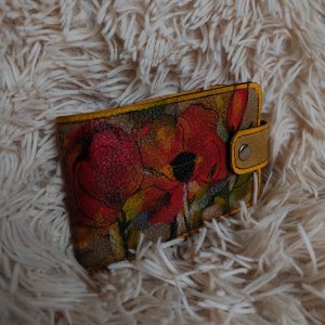 Работа визитница маки