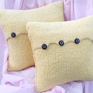 Работа Подушка вязанная декоративная