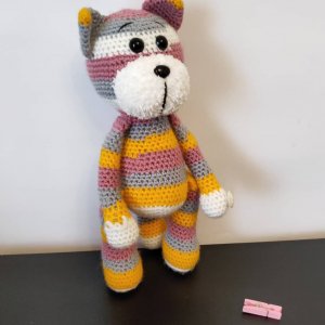 Работа Котик, кот вязанный.