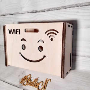 Работа Органайзер-Домик (модель № 1) для WIFI 30Х19Х8,2 см.