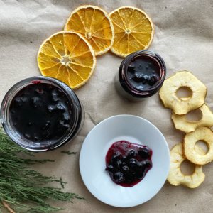 Работа Крафтовой варенье смородина с апельсином