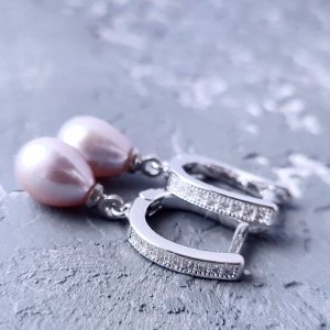 Работа Серьги с натуральными лавандовыми жемчугом в форме капли