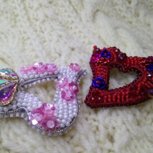 Робота Набір брош '' Ніжне та Палке '' 