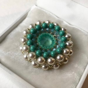 Работа Брошь "Жемчужина"