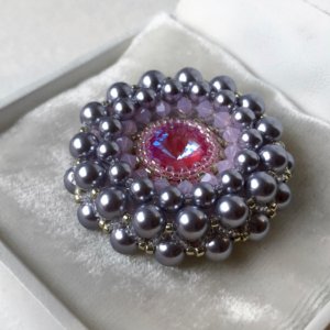 Работа Брошь "Сильвия"