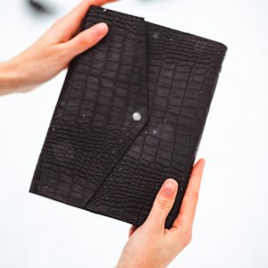 Работа Блокнот из кожи, total black