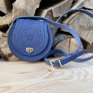 Работа Женская сумка из натуральной кожи "КОЛОРИТ" ЦВЕТ синий