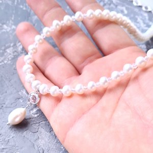 Работа Колье из натурального жемчуга в серебре с кристаллом циркона