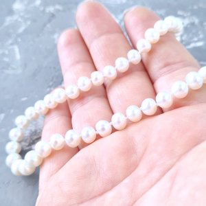 Робота Класичне намисто з натуральних перлів у сріблі