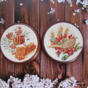 Робота Дерев'яні підставки під гаряче