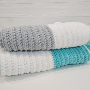 Работа Плед с плюшевой пряжи, 1шт