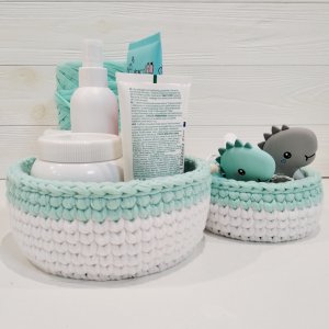 Робота Набір в'язаних кошиків 2 шт.