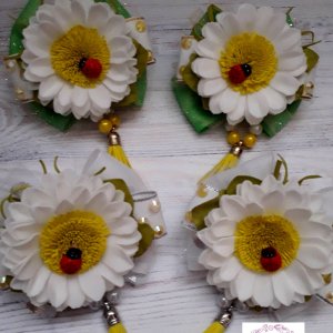 Робота Бантики з ромашками