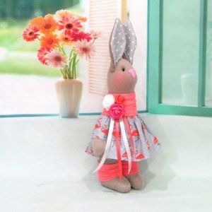 Робота Заєць тильда текстильна