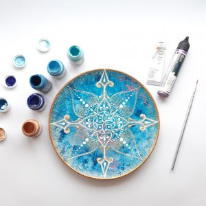 Работа декоративная тарелка Space