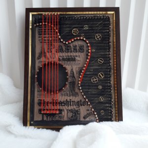 Работа Картина валентинка "Струны гитары в твоем сердце" string art