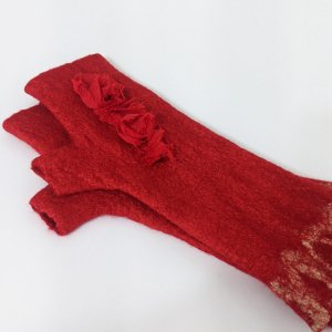 Робота Мітенки валяні - ручна робота