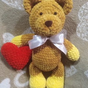 Робота Ведмежа із сердечком