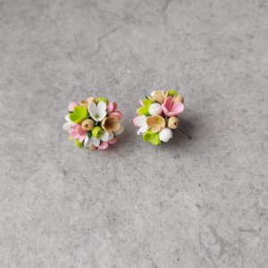 Работа Весенние серьги гвоздики
