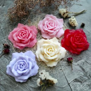 Робота Мило «Роза»