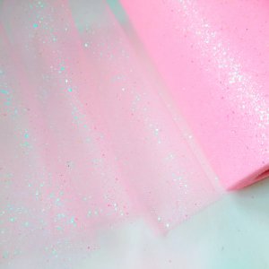 Работа Фатин розовый с разноцветными блестками